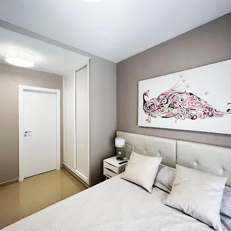 Tropical Y Lujoso Complejo Apartment *